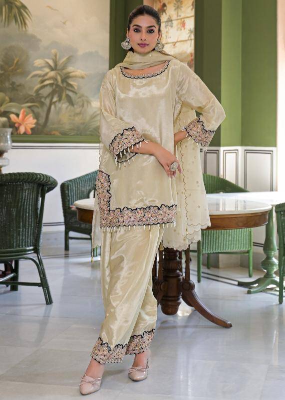 Afsana noor farsi unique Salwar suit wholesalers in Mumbai